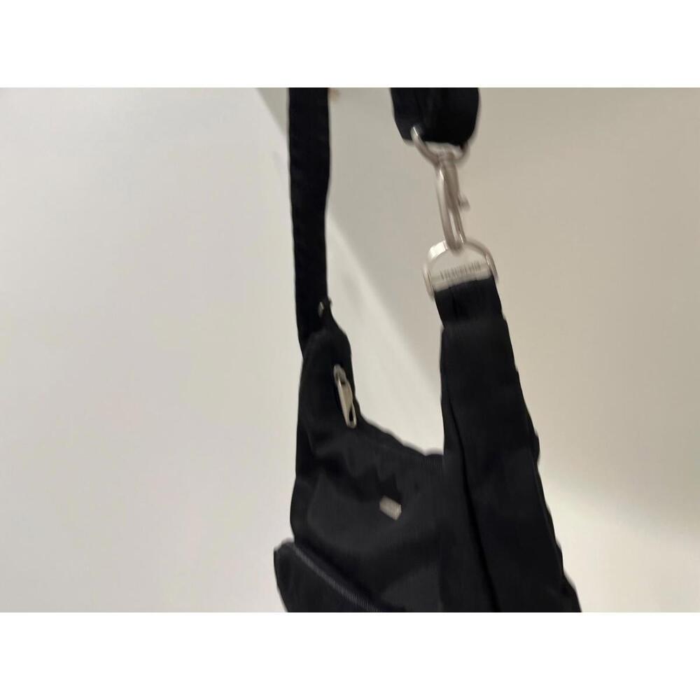 Travelon Sling Travel Bag Lightweight Black - Picture 5 of 5